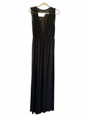 Mesh v-neck deep neckline maxi dress